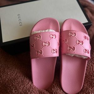 WOMEN'S RUBBER GG SLIDE SANDAL PINK